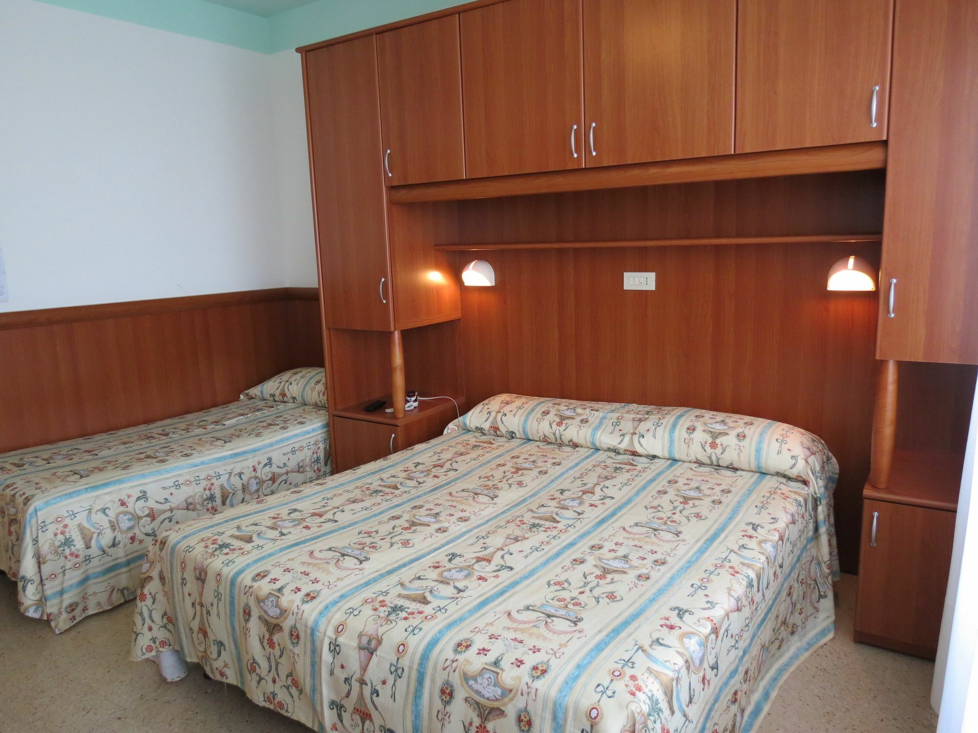 Appartamento Caorle Exteriör bild