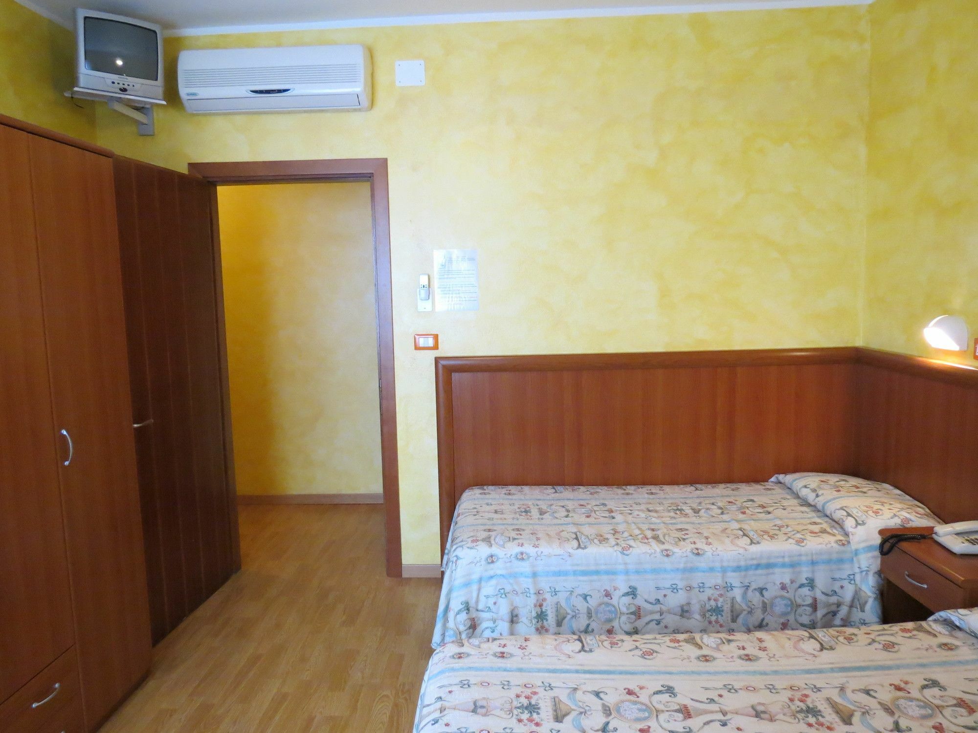 Appartamento Caorle Exteriör bild